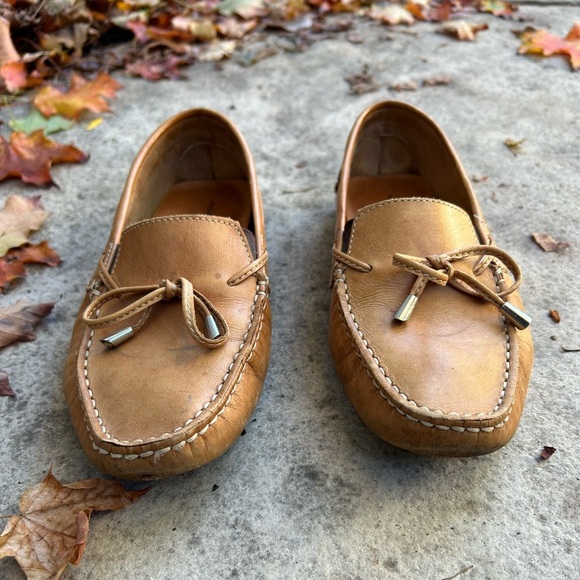 Mercanti Fiorentini String Tie Driving Loafers, size 7 - Picture 4 of 12